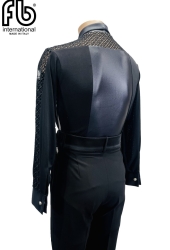 Turtleneck shirt